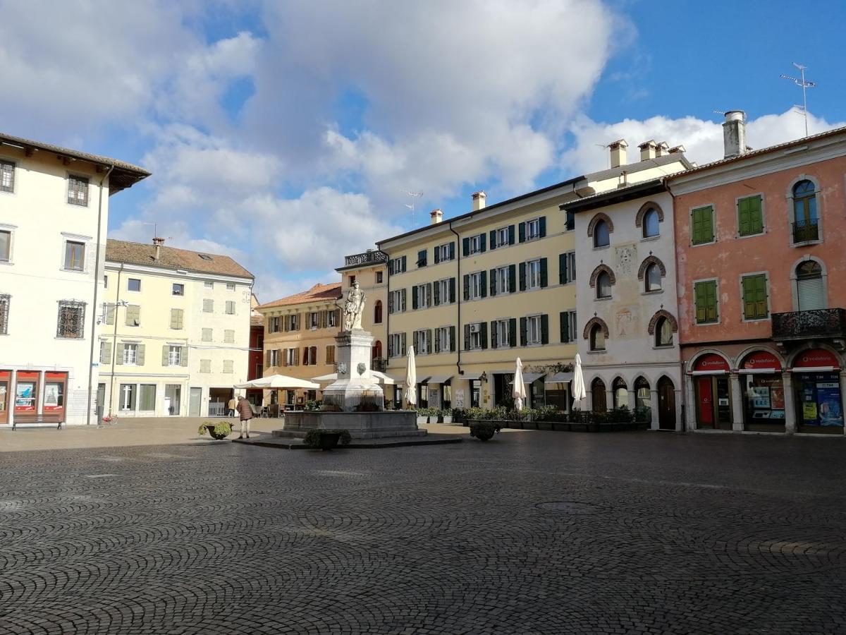 Domus Iulii Bed & Breakfast
